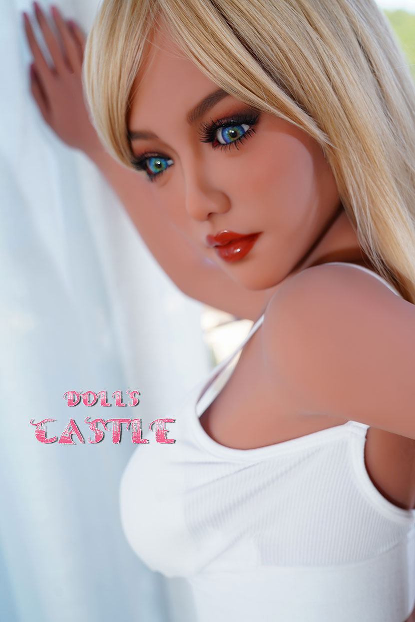 Liebespuppe Daniela | Sexy Blondine