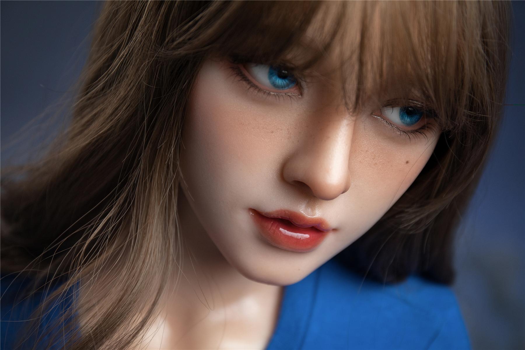 Teen Sexdoll Maja Teen Sexdoll Maja