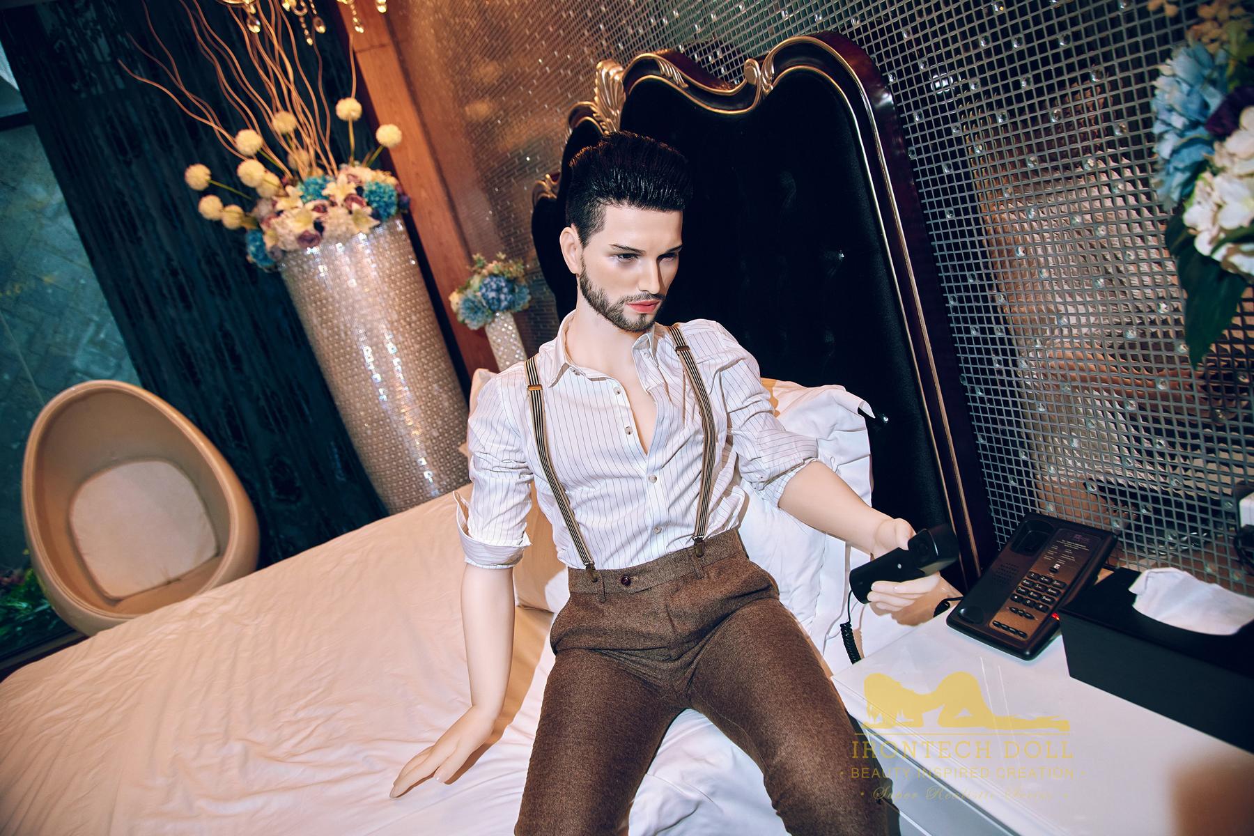 Gay Sexdoll Kevin