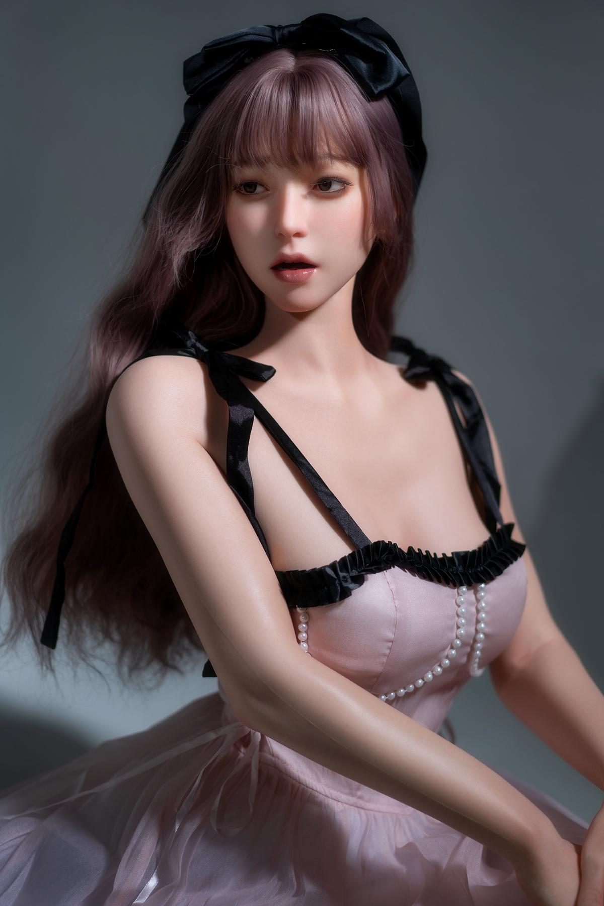 Silikon Sexpuppe Kim | Asiatische Teen Sexdoll