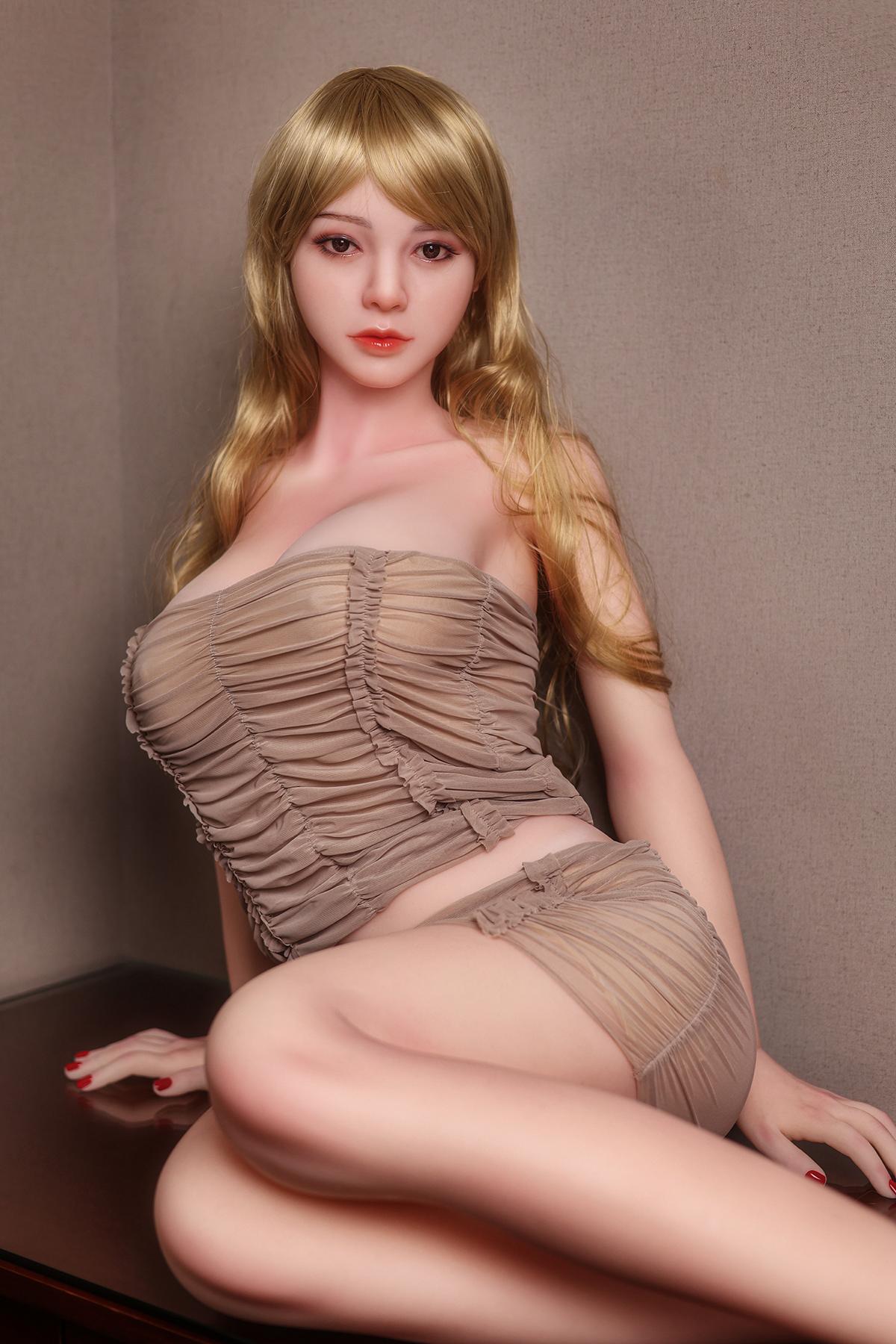 Günstige Sexpuppe Ayana | Real Doll mit Silikon Kopf