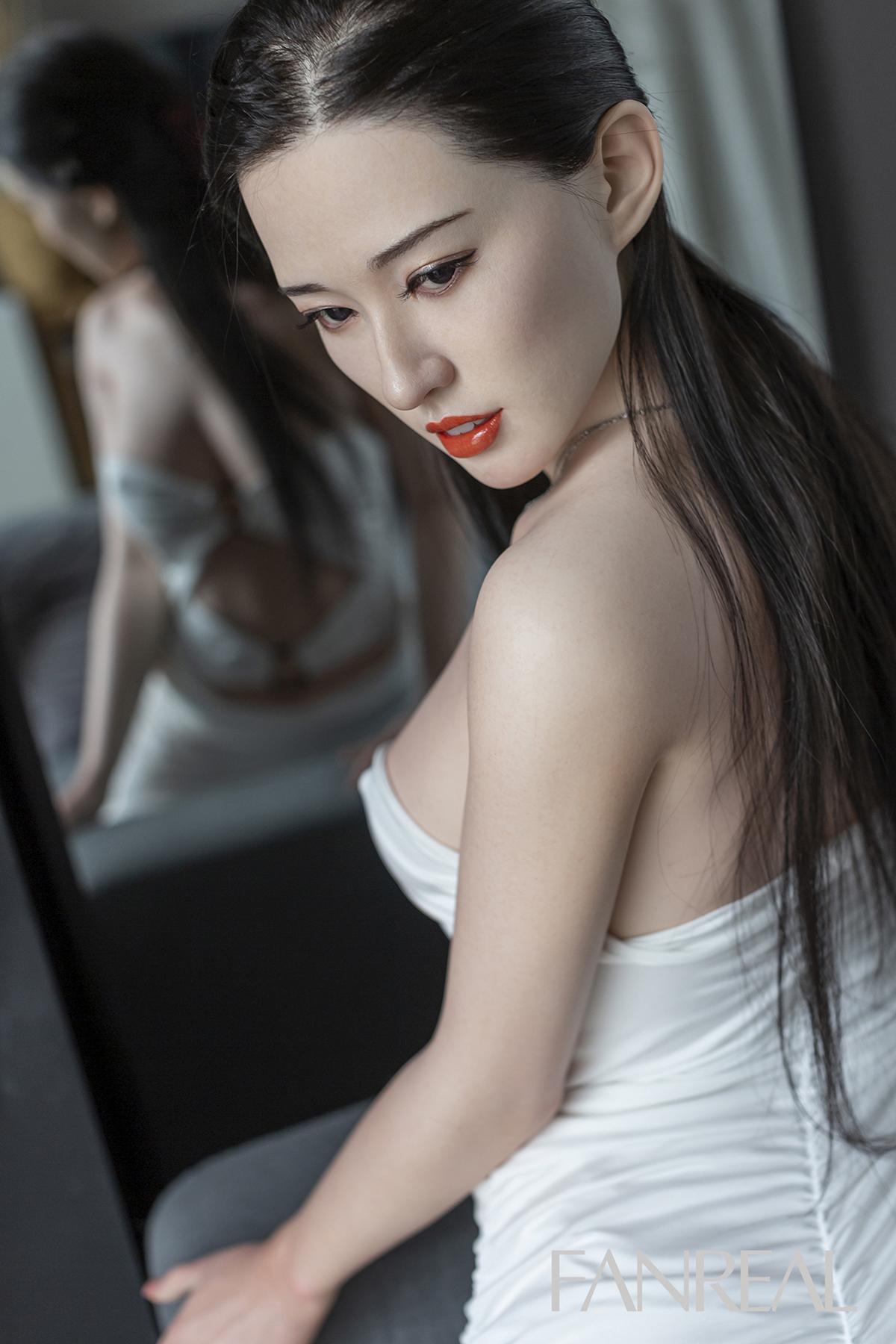 Luxus Silikon Sexpuppe Ying | Asiatische Sexdoll