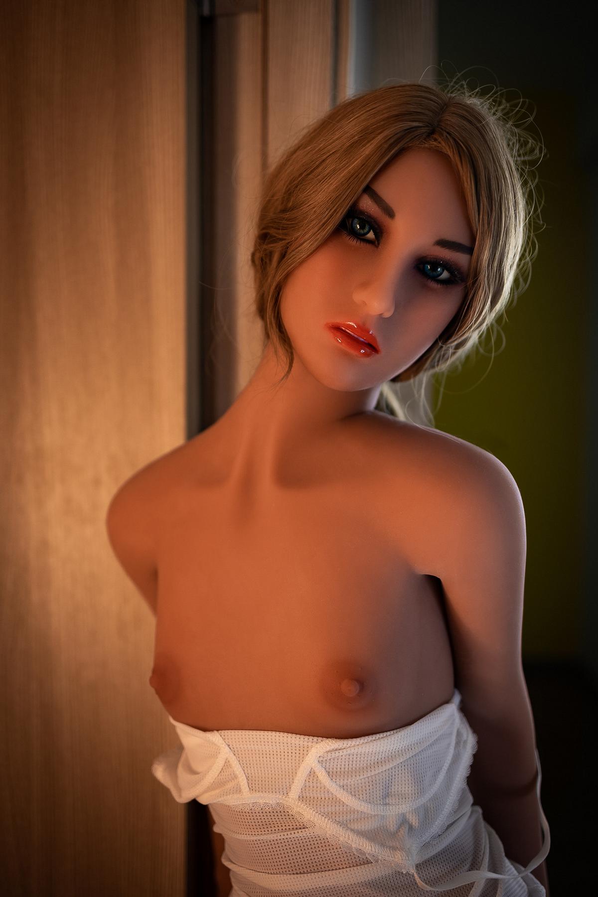 Teen Sexdoll Sonja