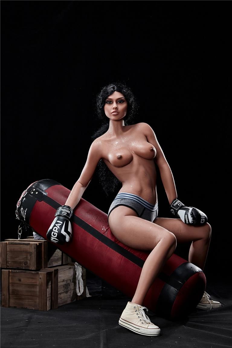 Sexdoll Leila