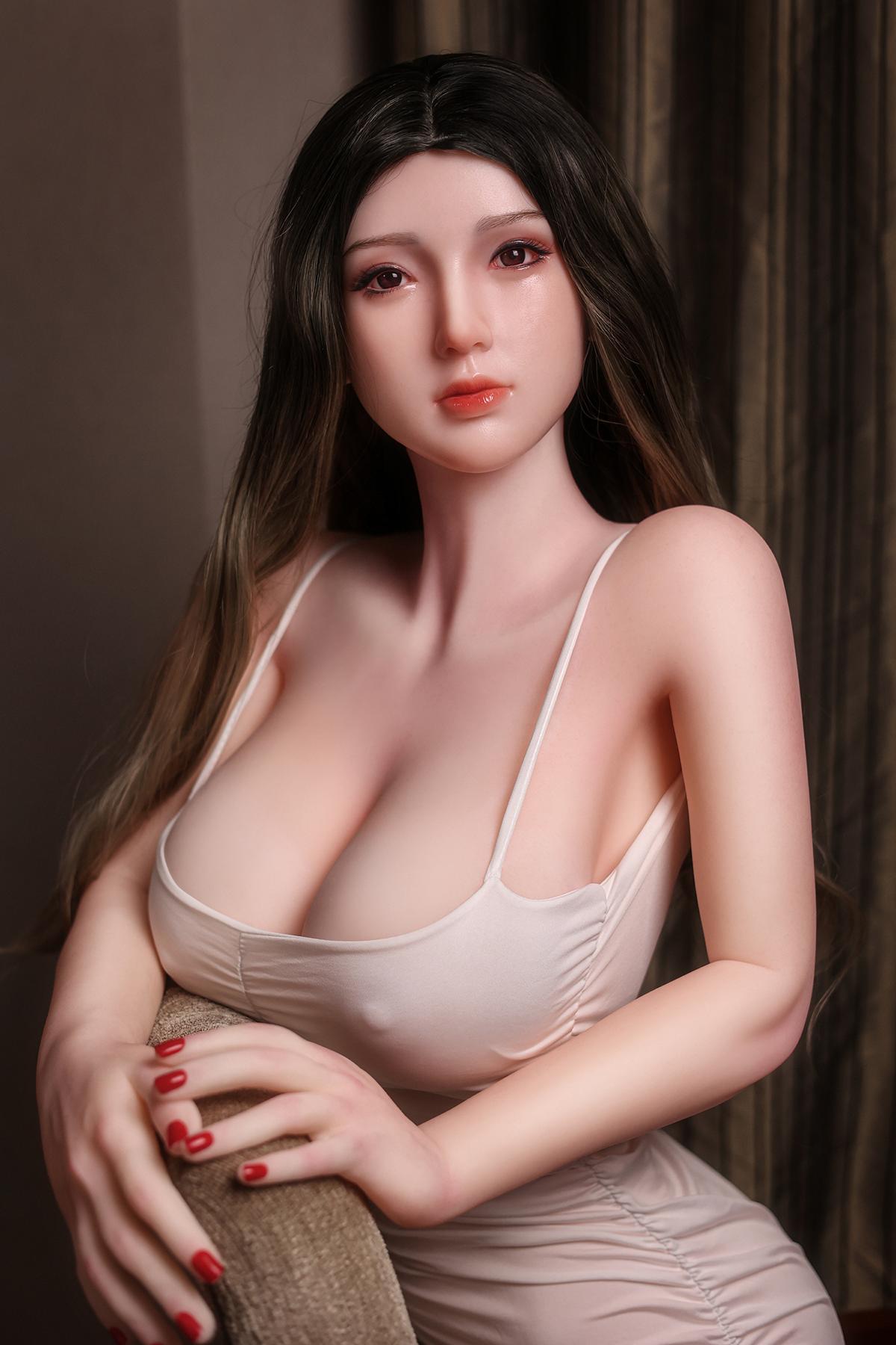 Real Doll Amy