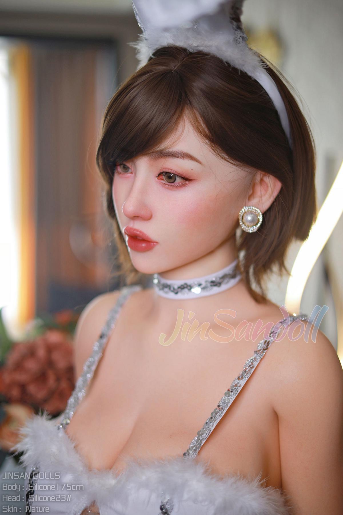 Silikon Sexpuppe Daya | Hentai Real Doll