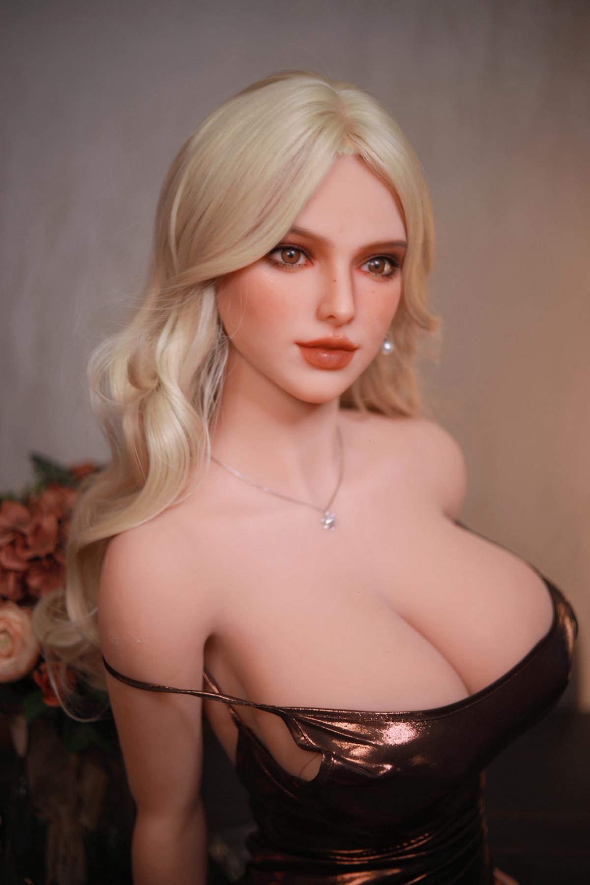 Günstige Sexpuppe Holly | Blonde Sexdoll