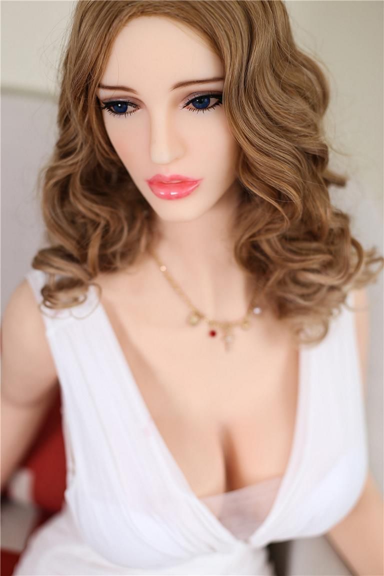 Liebespuppe Lydia