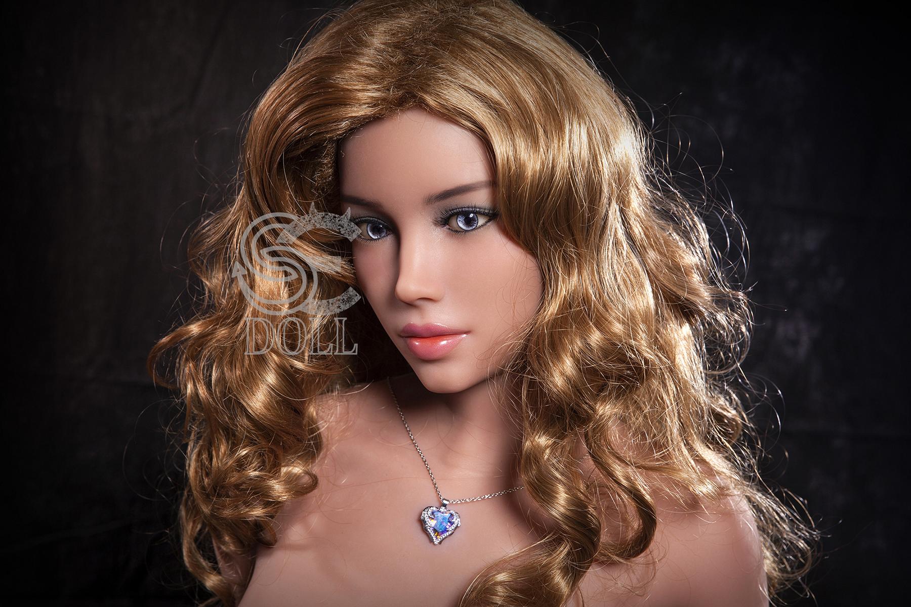 Sexdoll Leonie Sexdoll Leonie