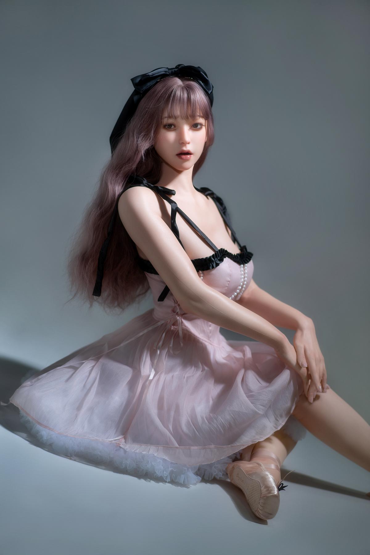 Silikon Sexpuppe Kim | Asiatische Teen Sexdoll