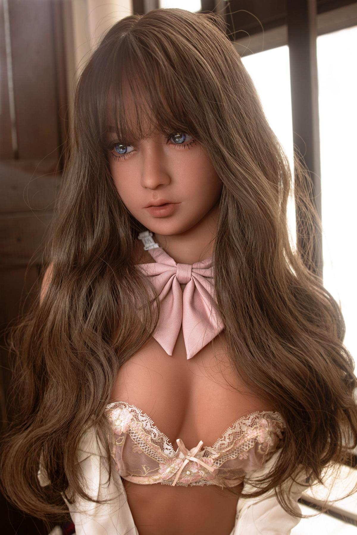 Teen Realdoll Lenny