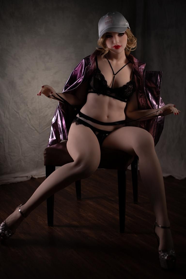 Sexdoll Madonna Sexdoll Madonna