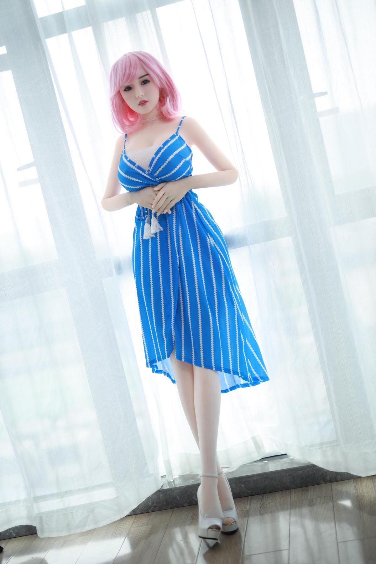 Sexdoll Alley