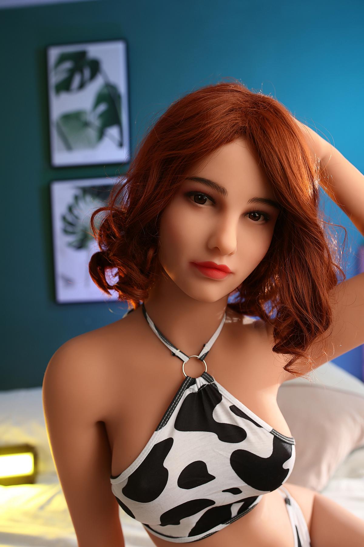 801A0663 Günstige Sexpuppe Anissa | Gratis Extrakopf